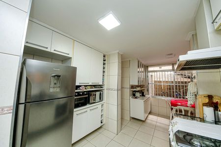 Casa à venda com 278m², 6 quartos e 5 vagasCozinha