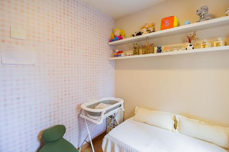 Apartamento à venda com 68m², 2 quartos e 1 vagaQuarto 2