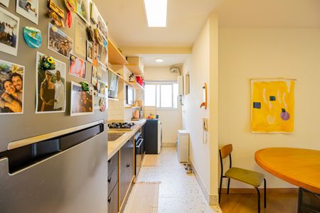 Apartamento à venda com 68m², 2 quartos e 1 vagaCozinha e Área de Serviço