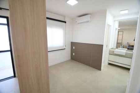 Quarto de kitnet/studio para alugar com 1 quarto, 46m² em Centro, Campinas