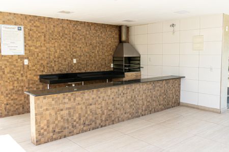 Apartamento para alugar com 41m², 2 quartos e 1 vagaÁrea comum - Churrasqueira