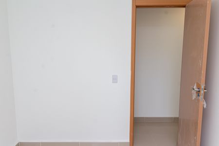 Apartamento para alugar com 41m², 2 quartos e 1 vagaQuarto 2