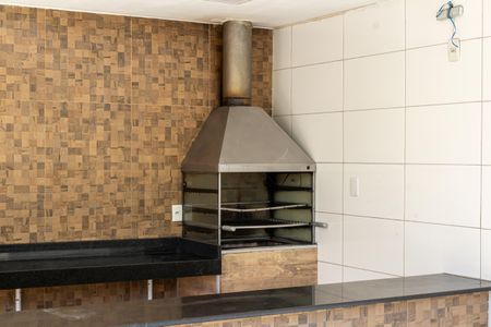 Apartamento para alugar com 41m², 2 quartos e 1 vagaÁrea comum - Churrasqueira