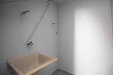 Casa para alugar com 130m², 3 quartos e 2 vagas Casa para alugar com 130m², 3 quartos e 2 vagasÁrea de Serviço