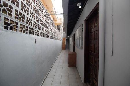Casa para alugar com 130m², 3 quartos e 2 vagas Casa para alugar com 130m², 3 quartos e 2 vagasCorredor