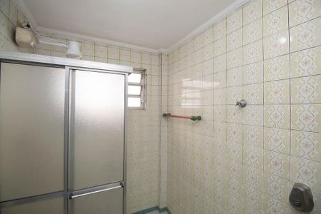 Casa para alugar com 130m², 3 quartos e 2 vagas Casa para alugar com 130m², 3 quartos e 2 vagasBanheiro Social