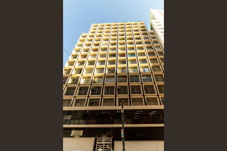 Studio à venda com 45m², 1 quarto e sem vaga Studio à venda com 45m², 1 quarto e sem vagaFachada