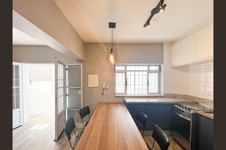 Sala de apartamento para alugar com 1 quarto, 44m² em Perdizes, São Paulo