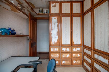 Apartamento para alugar com 200m², 4 quartos e 2 vagas Apartamento para alugar com 200m², 4 quartos e 2 vagasQuarto