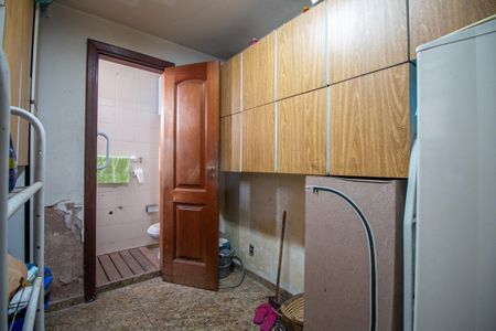 Apartamento para alugar com 200m², 4 quartos e 2 vagas Apartamento para alugar com 200m², 4 quartos e 2 vagasQuarto de Serviço