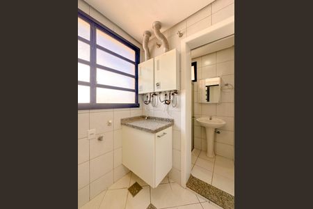 Apartamento para alugar com 329m², 4 quartos e 3 vagasLavanderia