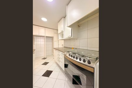 Apartamento para alugar com 329m², 4 quartos e 3 vagasCozinha