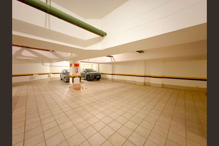 Apartamento para alugar com 329m², 4 quartos e 3 vagasGaragem