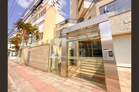 Apartamento para alugar com 329m², 4 quartos e 3 vagasFachada