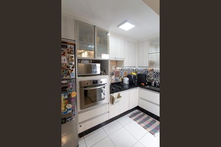 Casa de condomínio à venda com 60m², 2 quartos e 2 vagasCozinha