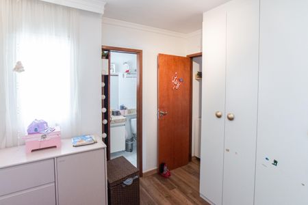 Casa de condomínio à venda com 60m², 2 quartos e 2 vagasSuíte 2