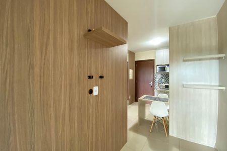 Sala de kitnet/studio para alugar com 1 quarto, 33m² em Asa Norte, Brasília