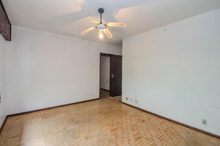 Casa para alugar com 340m², 4 quartos e 2 vagas Casa para alugar com 340m², 4 quartos e 2 vagasSuíte