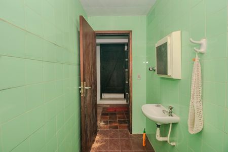 Casa para alugar com 340m², 4 quartos e 2 vagas Casa para alugar com 340m², 4 quartos e 2 vagasÁrea comum - Banheiro