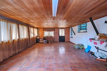 Casa para alugar com 340m², 4 quartos e 2 vagas Casa para alugar com 340m², 4 quartos e 2 vagasÁrea comum