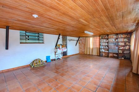 Casa para alugar com 340m², 4 quartos e 2 vagas Casa para alugar com 340m², 4 quartos e 2 vagasÁrea comum