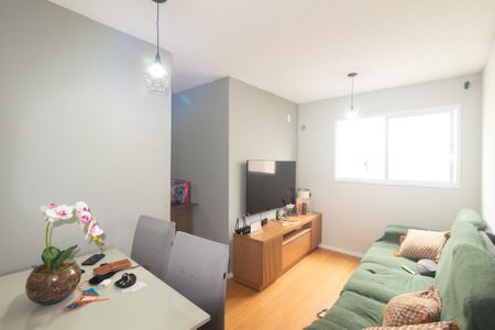 Sala de apartamento para alugar com 2 quartos, 44m² em Guaratiba, Rio de Janeiro