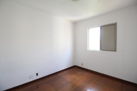 Apartamento para alugar com 67m², 3 quartos e 1 vagaQuarto 2
