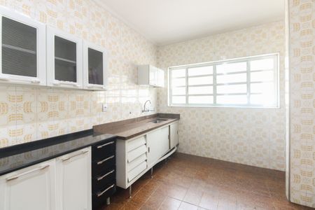 Casa à venda com 121m², 2 quartos e 1 vagaCozinha 