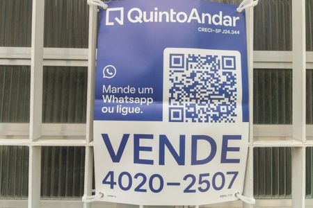 Casa à venda com 121m², 2 quartos e 1 vagaFachada - Placa Código MBHL-113