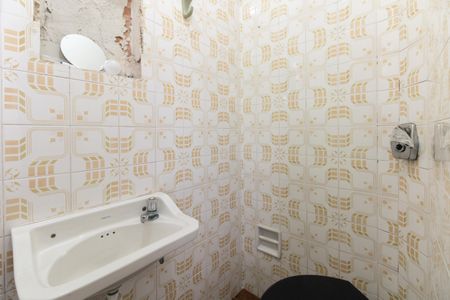 Casa à venda com 121m², 2 quartos e 1 vagaLavabo 