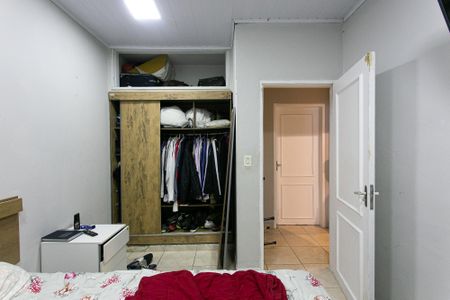 Casa à venda com 253m², 5 quartos e 2 vagasCasa 2 - Quarto 2