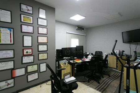 Casa à venda com 253m², 5 quartos e 2 vagasCasa 1 - Quarto 1