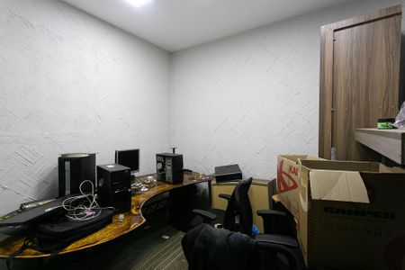 Casa à venda com 253m², 5 quartos e 2 vagasCasa 1 - Quarto 3