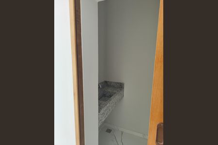 Banheiro de casa à venda com 4 quartos, 150m² em Vila Carrão, São Paulo