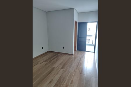 Quarto de casa à venda com 4 quartos, 150m² em Vila Carrão, São Paulo