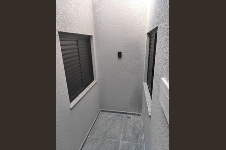 Corredor de casa à venda com 4 quartos, 150m² em Vila Carrão, São Paulo