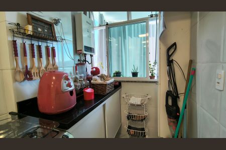 Apartamento à venda com 100m², 2 quartos e 3 vagas