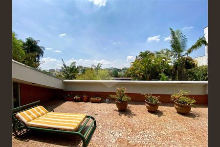 Casa à venda com 4 quartos, 624m² em Jardim Leonor, São Paulo