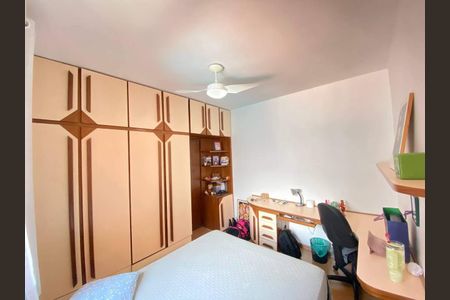 Casa à venda com 194m², 3 quartos e 3 vagas