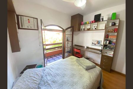 Casa à venda com 194m², 3 quartos e 3 vagas
