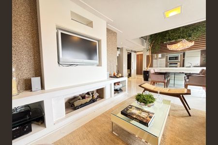 Sala de apartamento à venda com 2 quartos, 150m² em Vila Nova Conceição, São Paulo