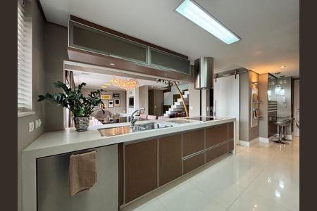 Apartamento à venda com 150m², 2 quartos e 2 vagasCozinha