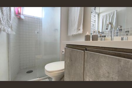 Apartamento à venda com 92m², 2 quartos e 2 vagas Apartamento à venda com 92m², 2 quartos e 2 vagasBanheiro da Suíte 1