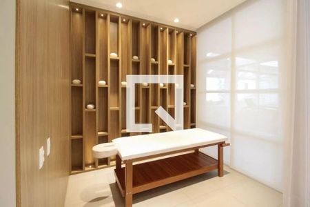 Apartamento à venda com 92m², 2 quartos e 2 vagas Apartamento à venda com 92m², 2 quartos e 2 vagasSpa