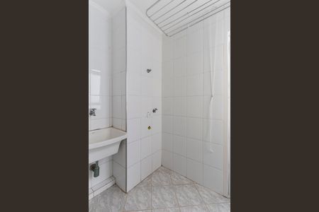 Apartamento para alugar com 64m², 2 quartos e 1 vagaÁrea de serviço