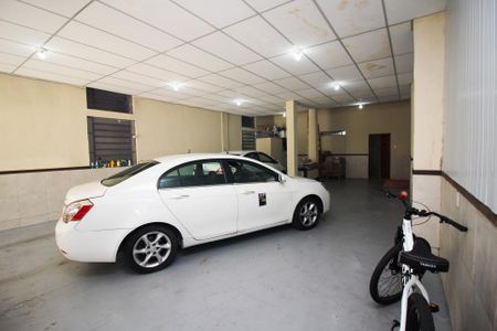 Casa para alugar com 349m², 2 quartos e 10 vagasGaragem