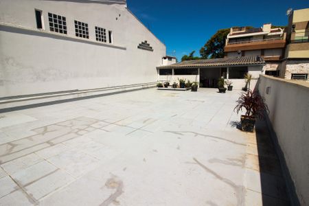 Casa para alugar com 349m², 2 quartos e 10 vagasTerraço