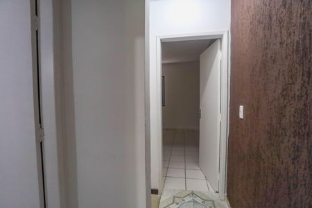 Casa à venda com 109m², 2 quartos e 1 vagaCorredor 