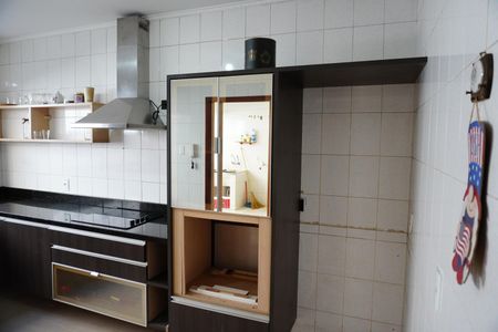 Casa para alugar com 264m², 3 quartos e 4 vagasCozinhaCozinha