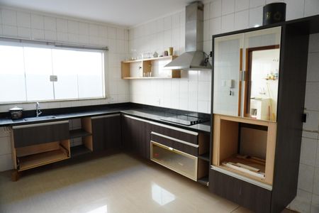 Casa para alugar com 264m², 3 quartos e 4 vagasCozinha